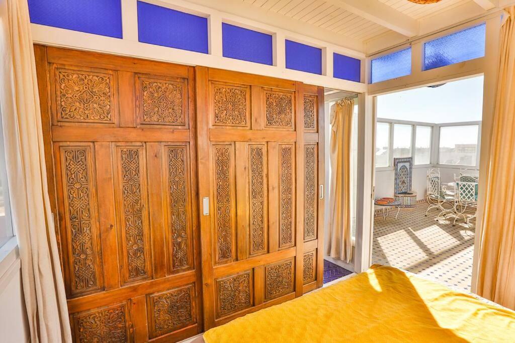 Charming Home With Private Terrace เอสเซาอิรา ภายนอก รูปภาพ